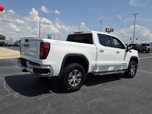 Used 2026 GMC Sierra 1500 SLT AWD/4WD image 8