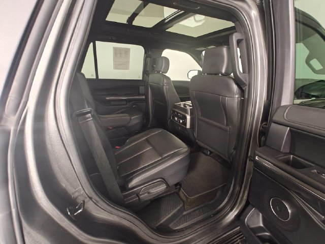 Used 2020 Ford Expedition XLT w/ Equipment Group 202A AWD/4WD image 66