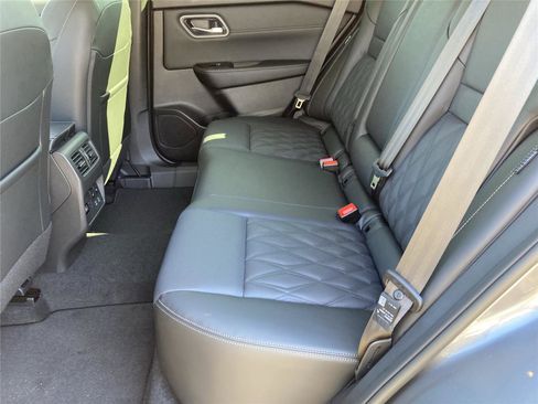 New 2026 Nissan Rogue Platinum w/ Platinum Premium Package image 29