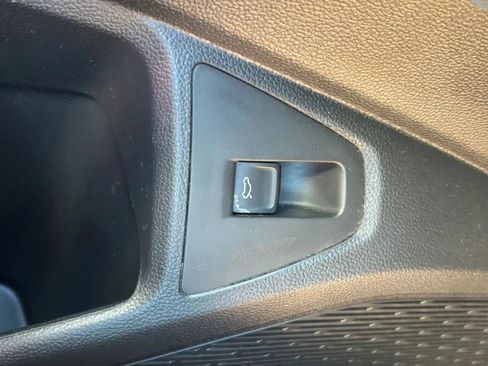 Used 2019 Volkswagen Jetta S w/ Driver Assistance Package FWD image 10