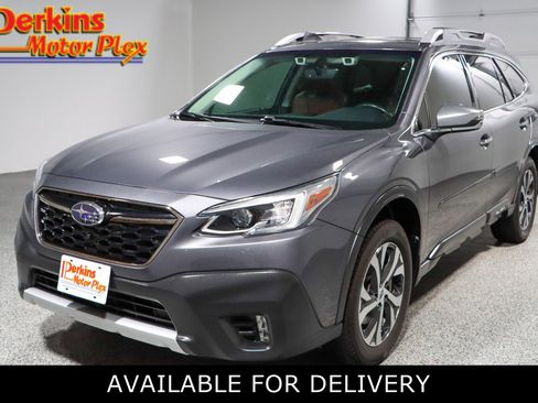 Used 2022 Subaru Outback Touring image 1