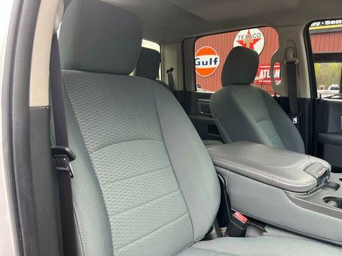 Used 2015 RAM 2500 SLT AWD/4WD image 43