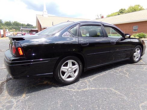 Used 2004 Chevrolet Impala SS w/ Preferred Equipment Group FWD image 6