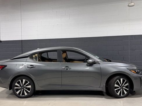 New 2025 Nissan Sentra SV w/ SV Premium Package image 7