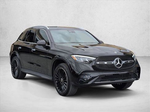 Certified 2025 Mercedes-Benz GLC 350e 4MATIC image 3