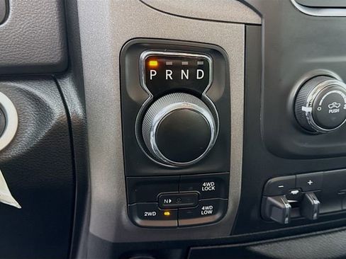 Used 2019 RAM 1500 Tradesman w/ Power & Remote Entry Group image 16