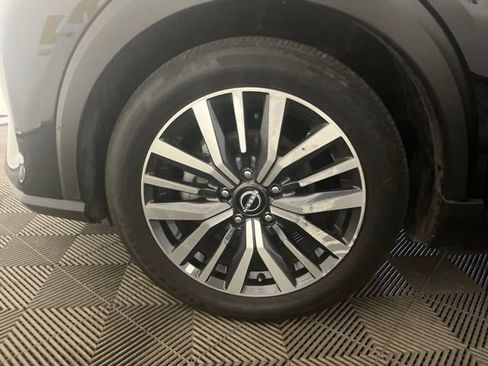 Used 2024 Nissan Kicks SV FWD image 37