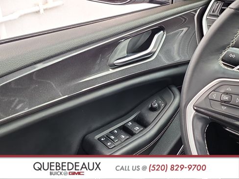 Used 2022 Jeep Grand Cherokee L Laredo RWD image 17