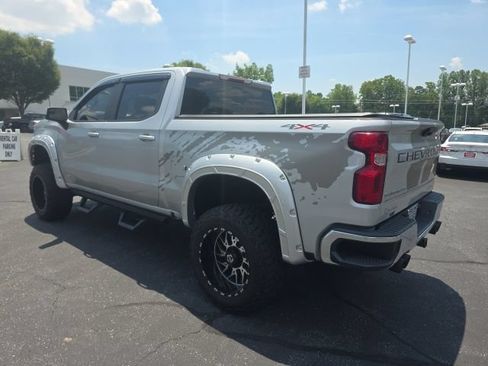 Used 2020 Chevrolet Silverado 1500 LT AWD/4WD image 7