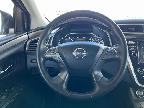 Used 2023 Nissan Murano SV image 28