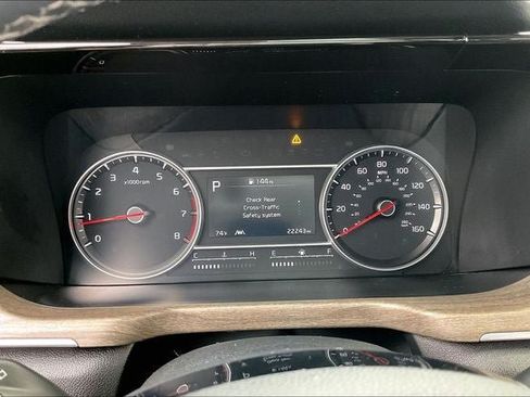 Used 2023 Kia Sorento S w/ Panoramic Sunroof Package AWD/4WD image 25