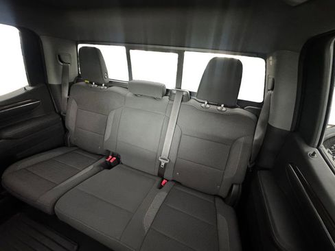 Used 2023 Chevrolet Silverado 1500 RST w/ Convenience Package II AWD/4WD image 15