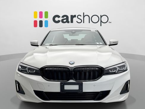 Used 2023 BMW 330i xDrive Sedan w/ Convenience Package AWD/4WD image 8