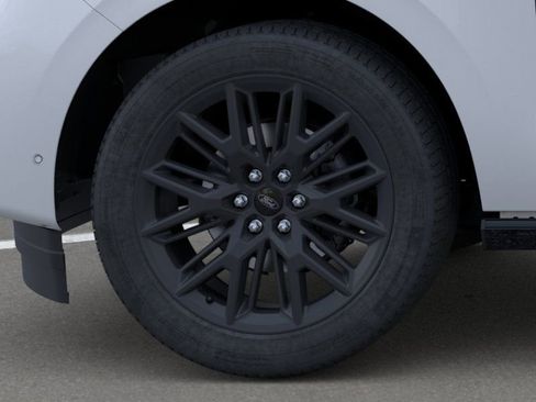 New 2026 Ford Expedition Max Platinum AWD/4WD image 19