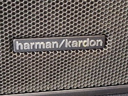 Certified 2025 BMW 330i xDrive Sedan w/ Premium Package image 15