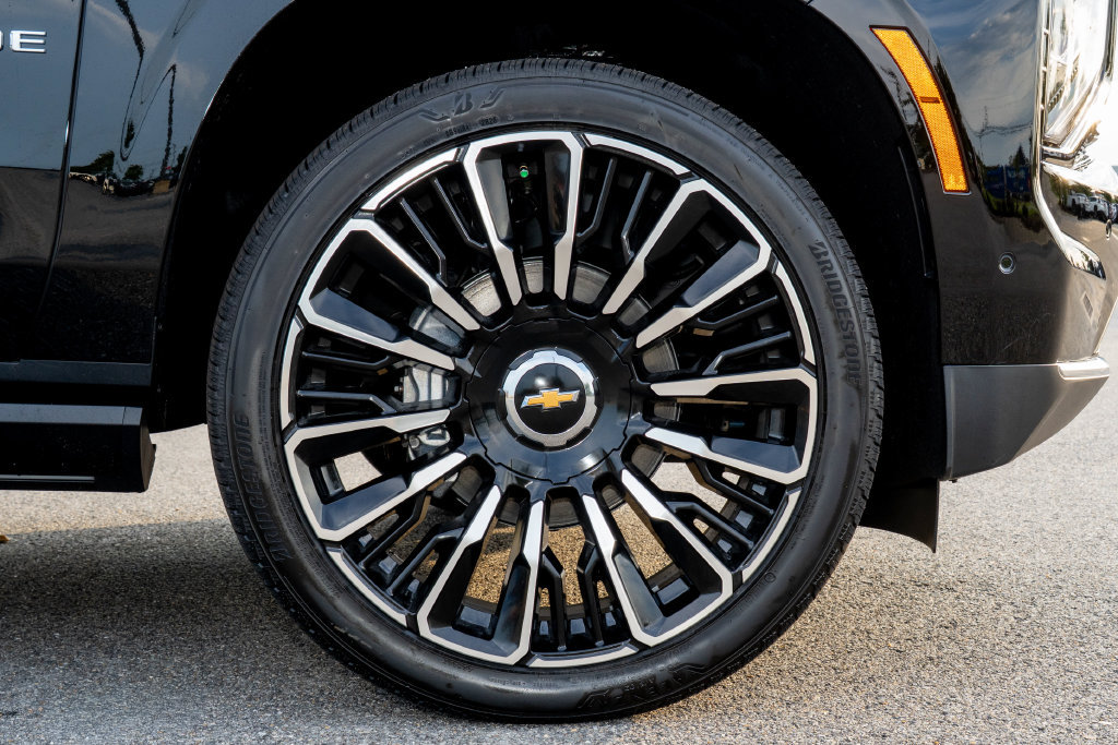 New 2026 Chevrolet Tahoe High Country AWD/4WD image 43