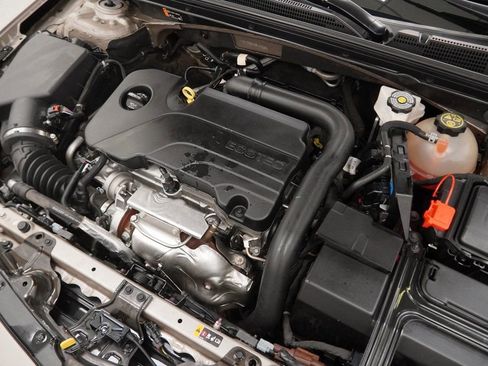 Used 2024 Chevrolet Malibu LT image 51