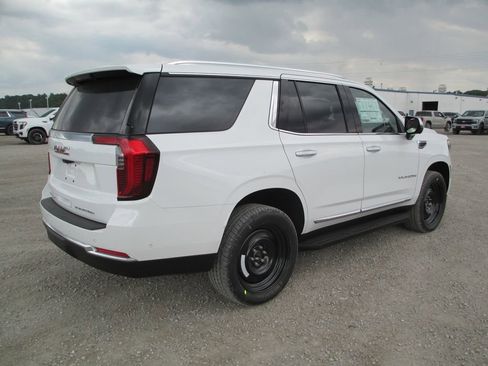 New 2026 GMC Yukon Elevation w/ Elevation Premium Package AWD/4WD image 4