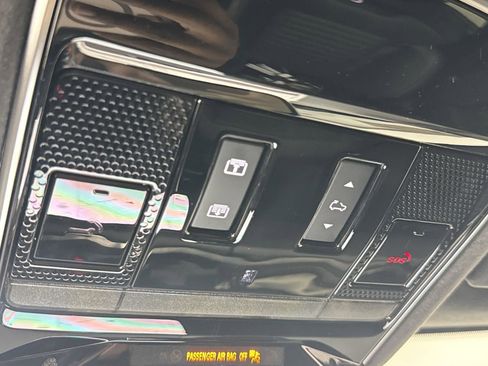 New 2025 Land Rover Range Rover Sport SV Edition Two image 17