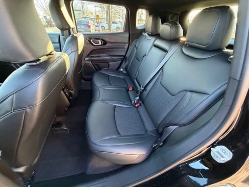 New 2026 Jeep Compass Latitude w/ Sun and Sound Group AWD/4WD image 12