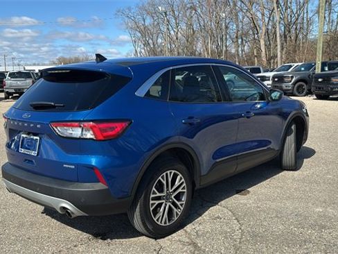 Used 2022 Ford Escape SEL image 4