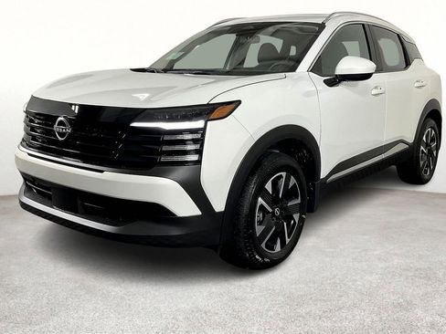 New 2025 Nissan Kicks SV w/ SV Premium Package image 5