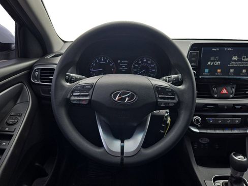 Used 2018 Hyundai Elantra GT FWD image 22