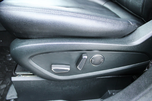 Used 2022 Lincoln Nautilus AWD image 14