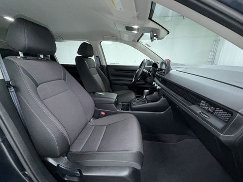 Used 2024 Honda CR-V LX image 14