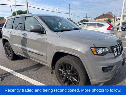 Used 2022 Jeep Grand Cherokee Laredo X