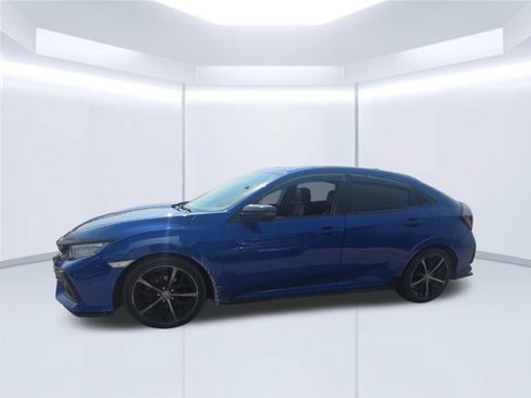 Used 2020 Honda Civic Sport Touring image 2
