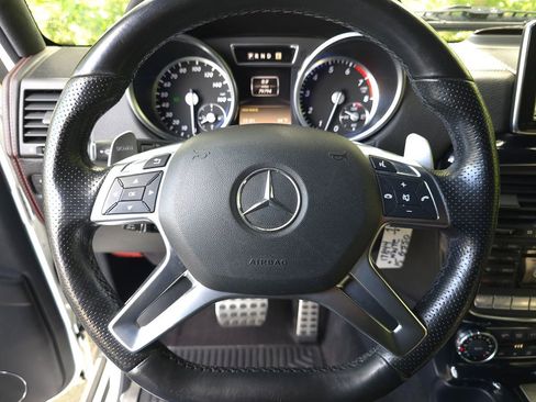 Used 2015 Mercedes-Benz G 550 SUV image 31