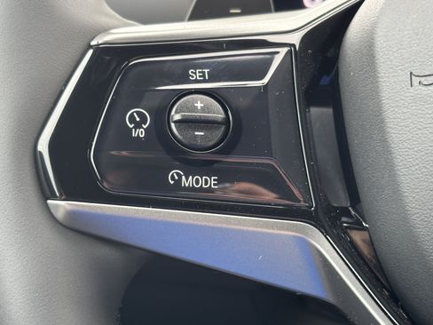 Used 2026 BMW 530i w/ Premium Package RWD image 20