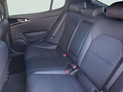 Used 2022 Kia Stinger GT-Line RWD image 27