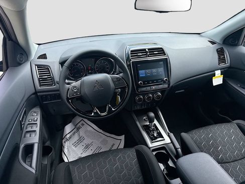 New 2026 Mitsubishi Outlander Sport LE AWD/4WD image 23