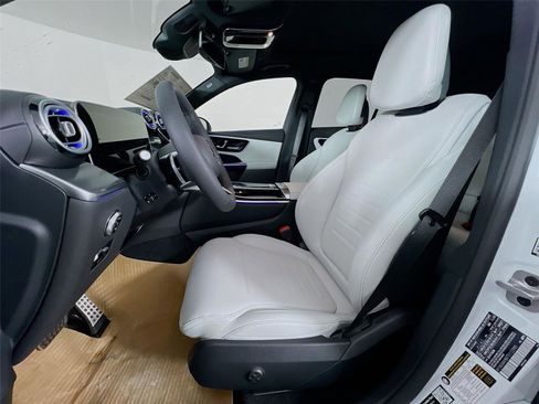 New 2026 Mercedes-Benz GLC 300 4MATIC image 19