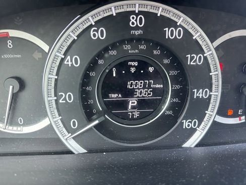 Used 2013 Honda Accord LX image 8