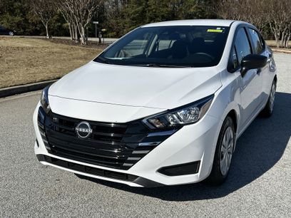 Used 2024 Nissan Versa S w/ Trunk Package