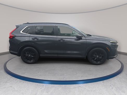 Used 2025 Honda CR-V Sport image 4