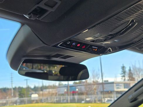 Used 2024 Cadillac Lyriq Sport image 27