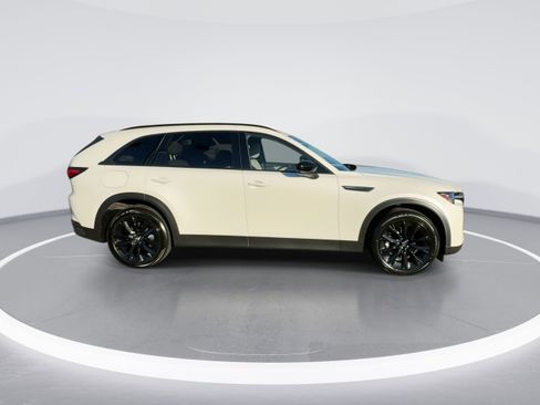 Used 2025 MAZDA CX-90 Plug-In Hybrid w/Premium Sport image 9