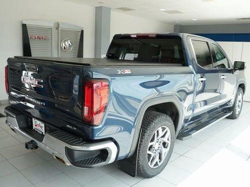 Used 2022 GMC Sierra 1500 SLT w/ X31 Off-Road Package image 6