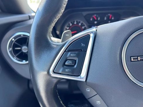 Used 2023 Chevrolet Camaro LT RWD image 33
