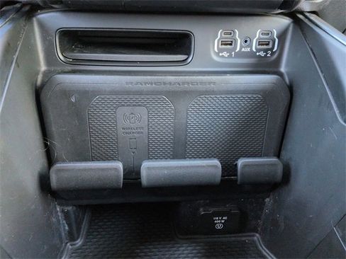 Certified 2022 RAM 3500 Laramie image 25