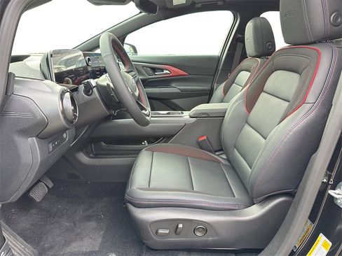 New 2026 Chevrolet Equinox EV RS image 9