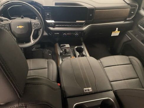 New 2026 Chevrolet Silverado 1500 High Country w/ Technology Package AWD/4WD image 14