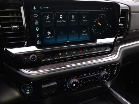 Used 2025 Chevrolet Silverado 3500 LTZ w/ LTZ Premium Package image 30