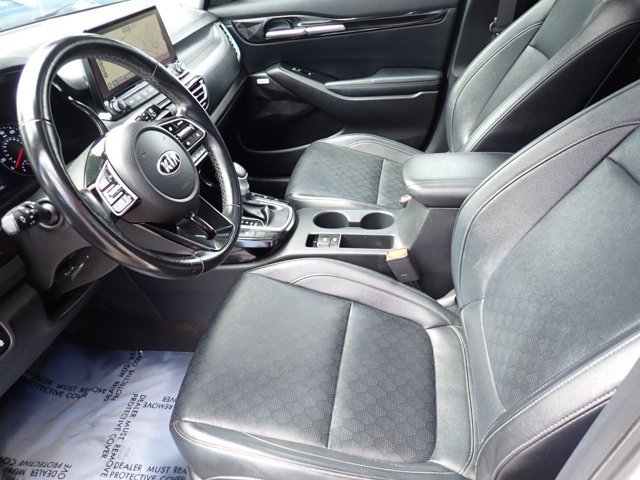 Used 2021 Kia Seltos SX w/ SX Sunroof Package AWD/4WD image 9