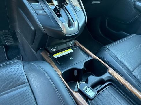 Used 2021 Honda CR-V Touring image 11