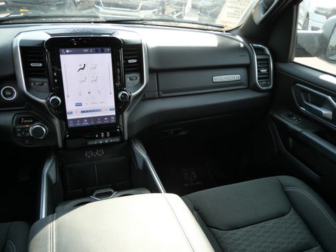 Used 2025 RAM 1500 Big Horn AWD/4WD image 11